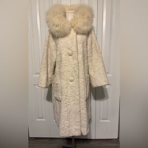 Vintage Ivory Textured Faux Fur Coat, Size M, EUC